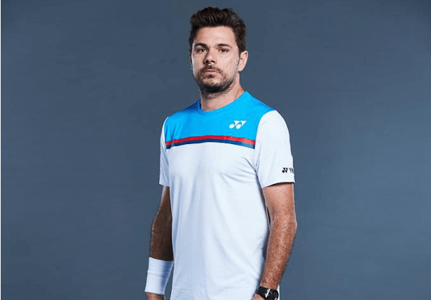 Tennisspieler-Wawrinka-Partnerschaft-evian Schweizer Tennisspieler Wawrinka und die evian Partnerschaft für die Social-Media-Challenge "Flip It For Good"